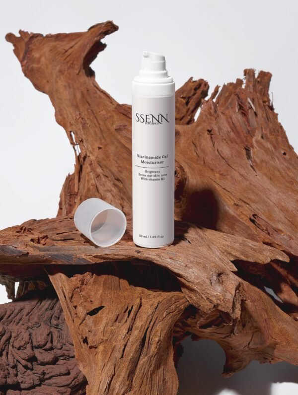 SSENN ELEGANCE Niacinamide Gel Moisturiser - Image 5